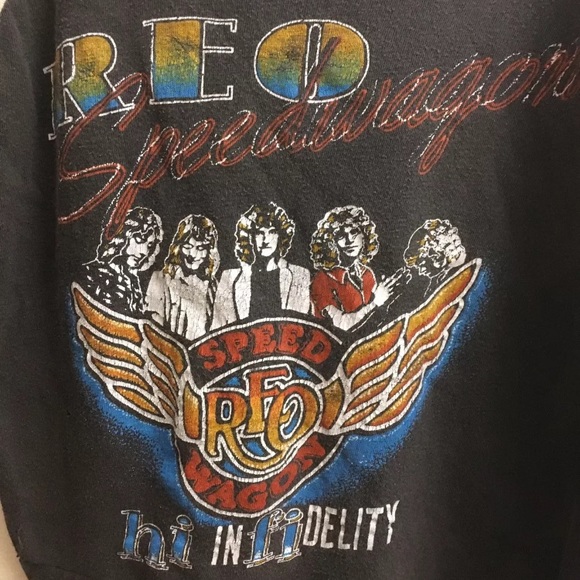 Vtg Early 1980s REO Speedwagon "hi infidelity" Black/White T-Shirt No Size Tag - Picture 2 of 8